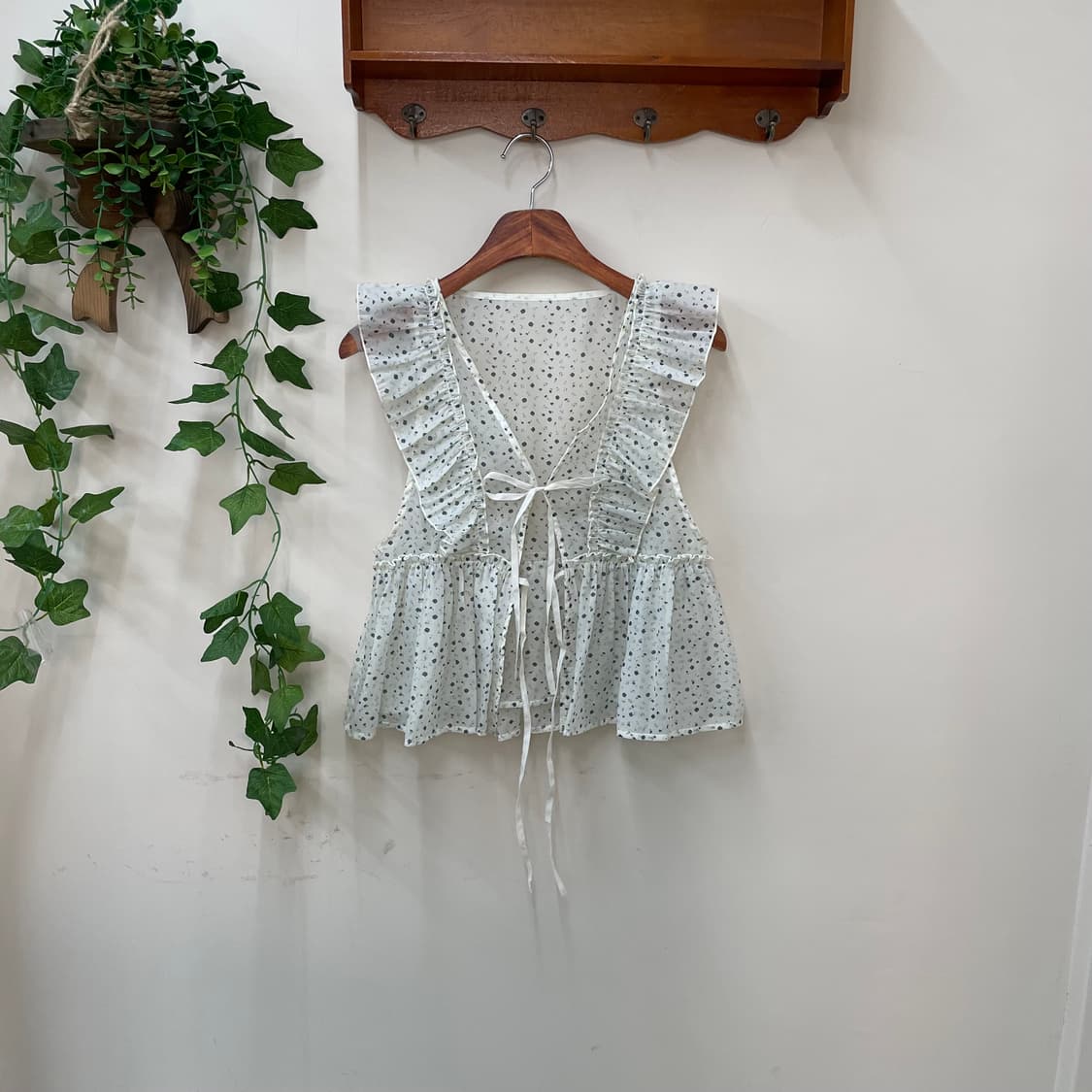 페어리 모리 잔꽃 아일릿 리본 프릴 베스트 상품이미지1