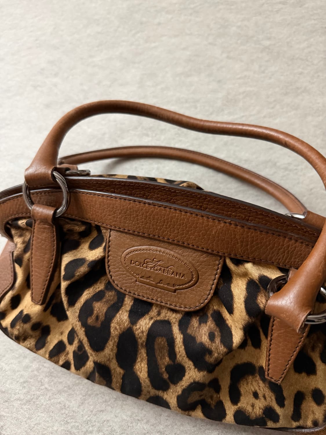 돌체앤가바나 레오파드 숄더백 상품이미지4