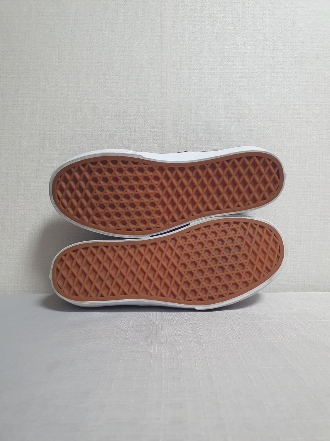 240mm반스 어센틱 플랫폼 2.0 블랙 화이트 상품이미지7