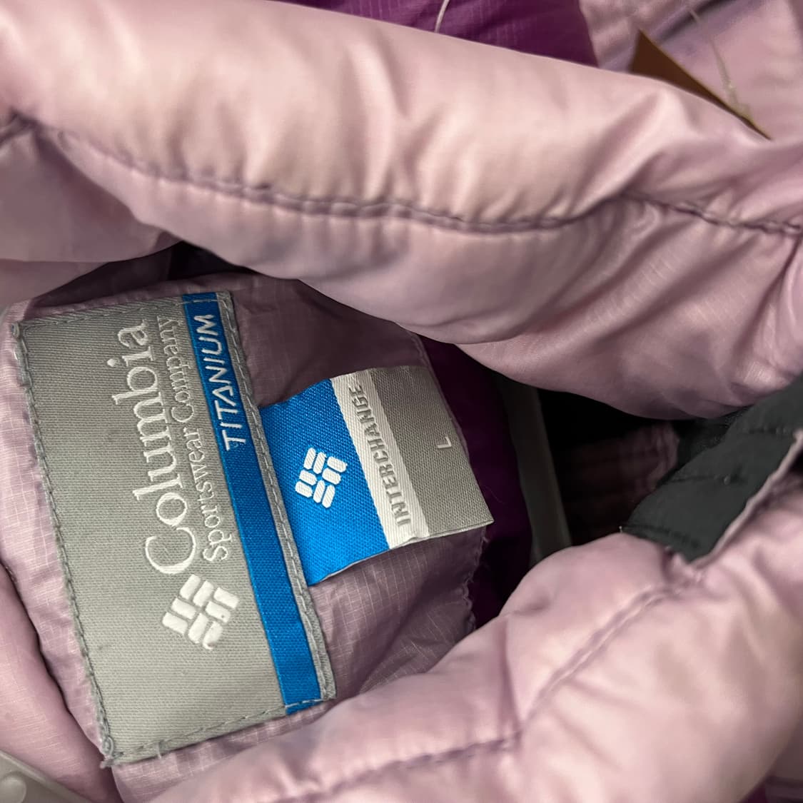 콜롬비아 경량 패딩 우먼즈  상품이미지6