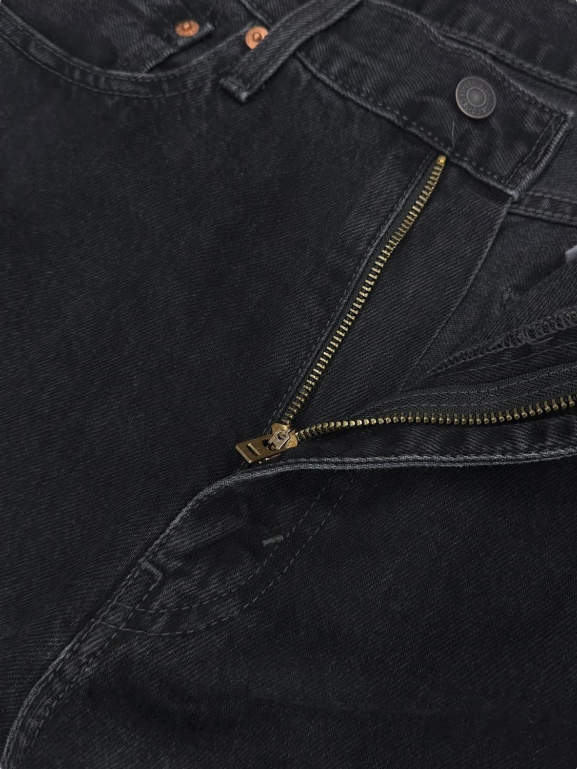 리바이스 565 97 흑청 데님 (34) 상품이미지4