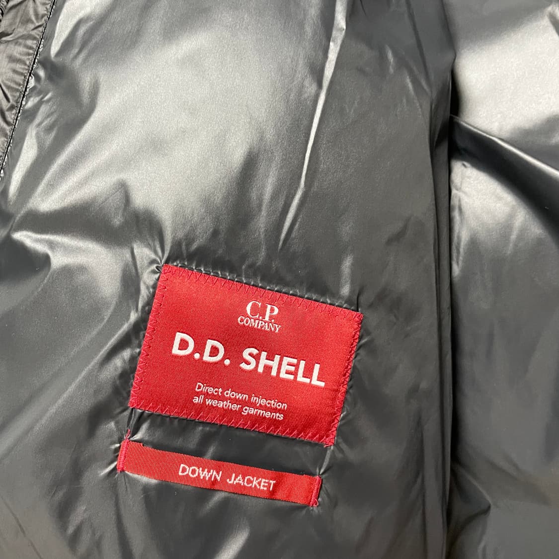 [L]24fw cp컴퍼니 dd쉘 구스다운 논후드 패딩 상품이미지6