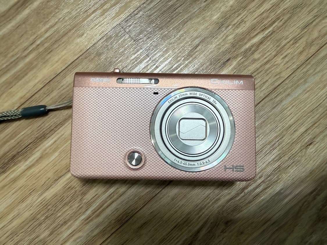 카시오 ZR50 핑크 디카 팔아요 상품이미지1