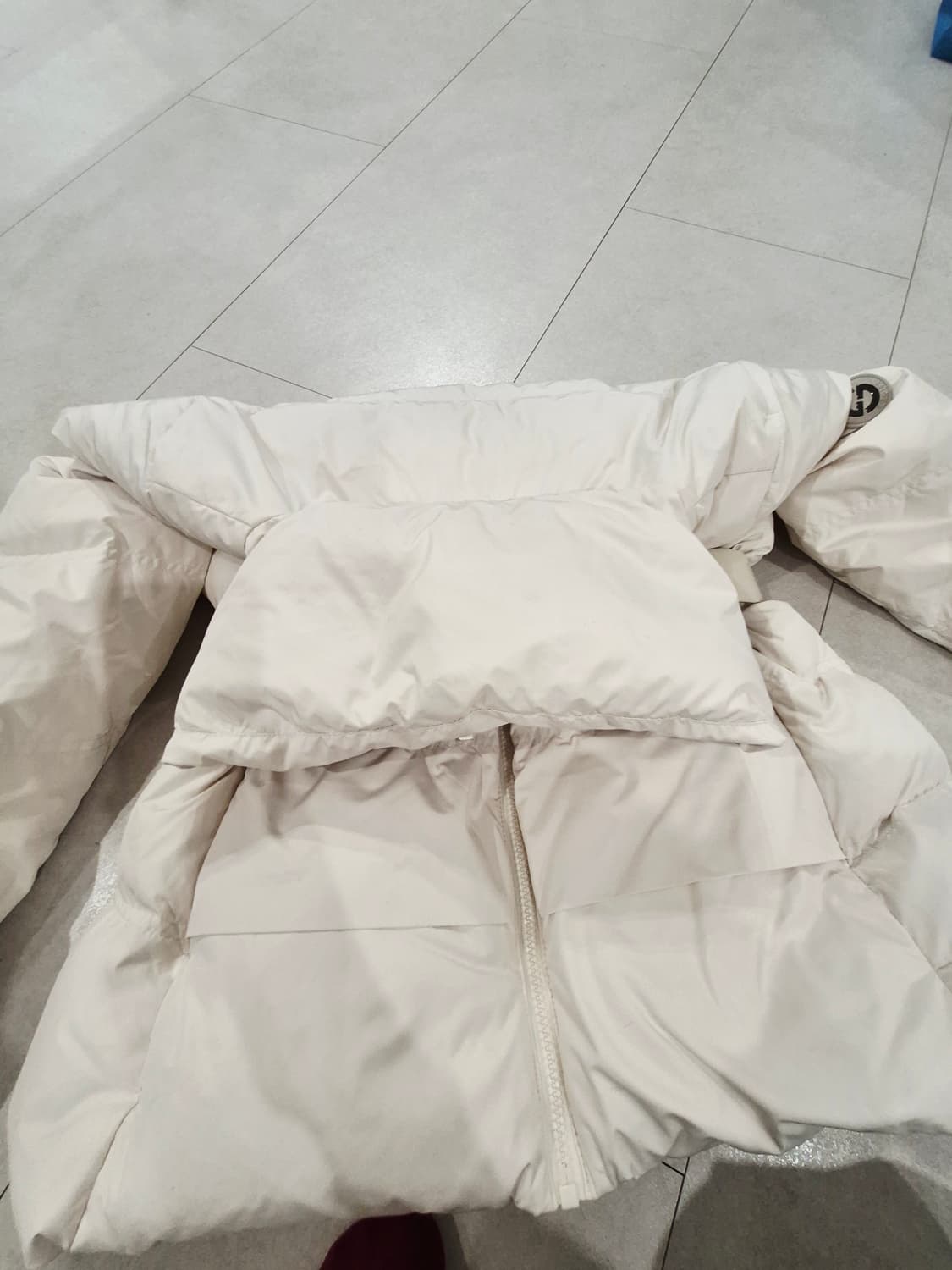 에고이스트 하이넥 벨티드구스다운 숏패딩 상품이미지8