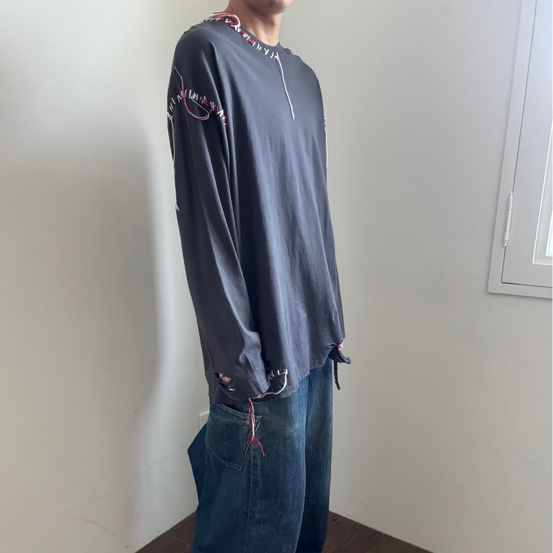 Discovered Long Sleeve 상품이미지2