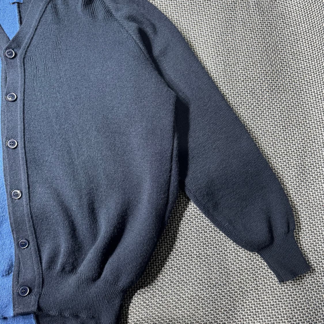 COMME DES GARCONS 배색 니트 가디건(M/OLD-8060) 상품이미지4