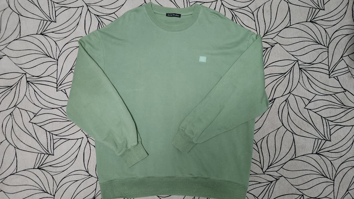 아크네 스튜디오 민트 맨투맨 M 세미오버핏 105추천 상품이미지1