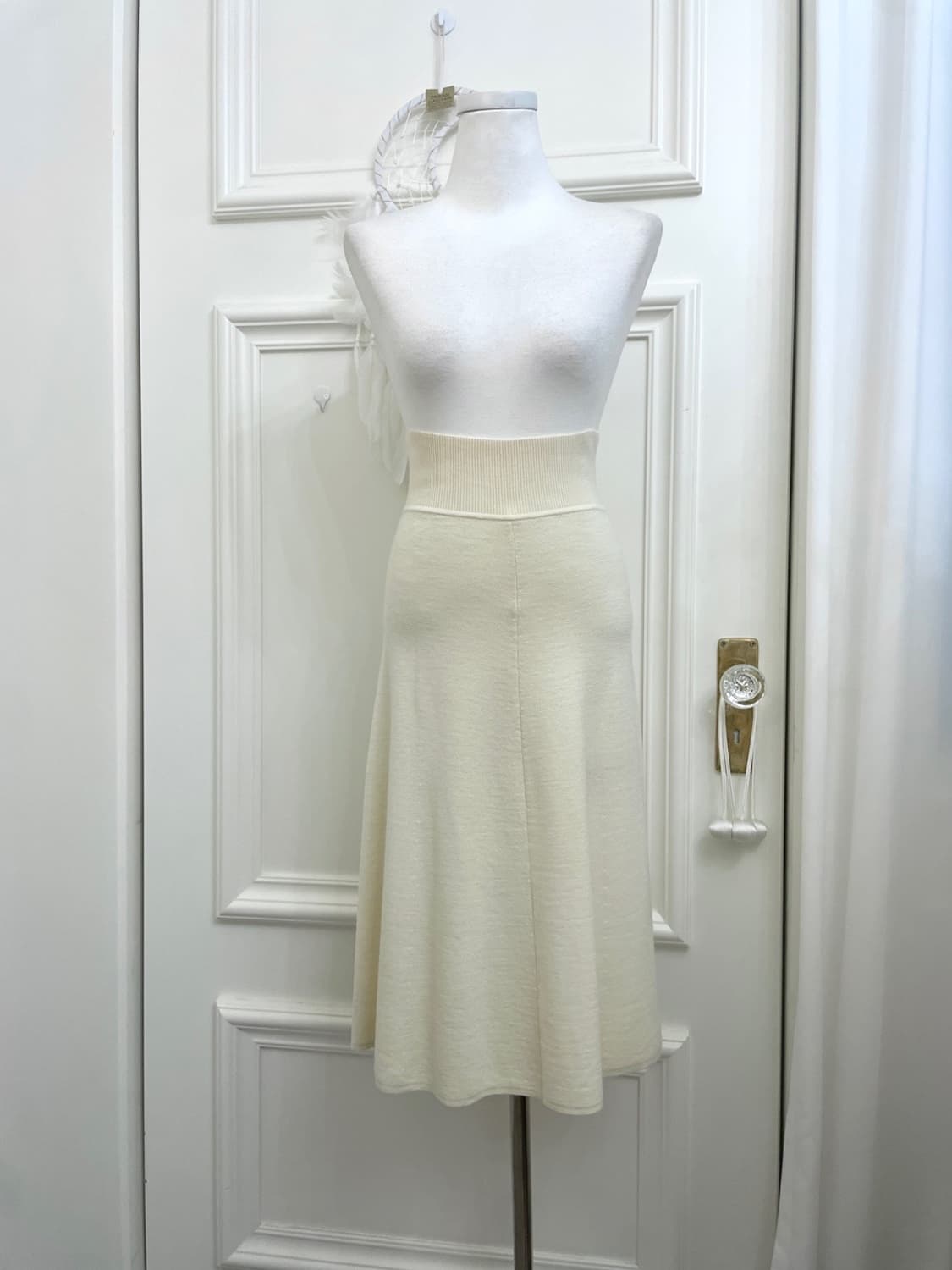 UNIQLO LEMAIRE ivory knit flare skirt 상품이미지1