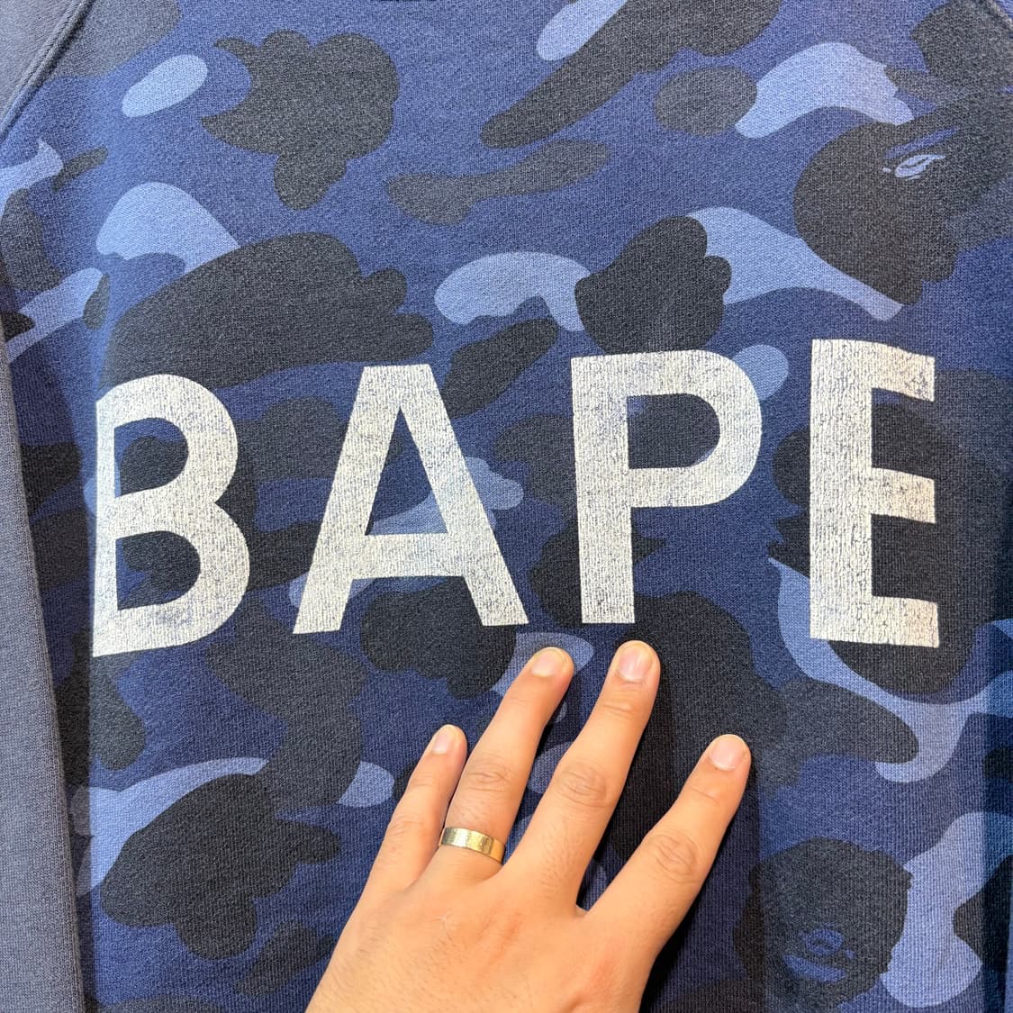 [L] BAPE 베이프 카모 플라쥬 스웻 셔츠 상품이미지2