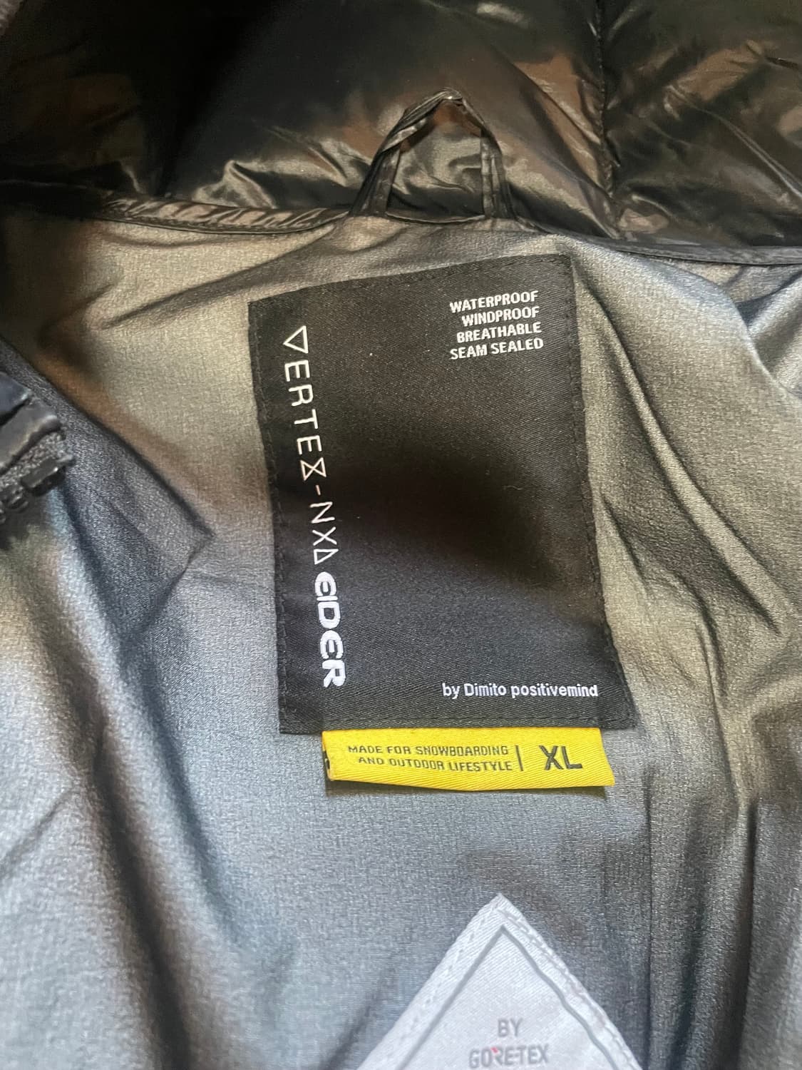 디미토x아이더 헤비다운 패딩 상품이미지4