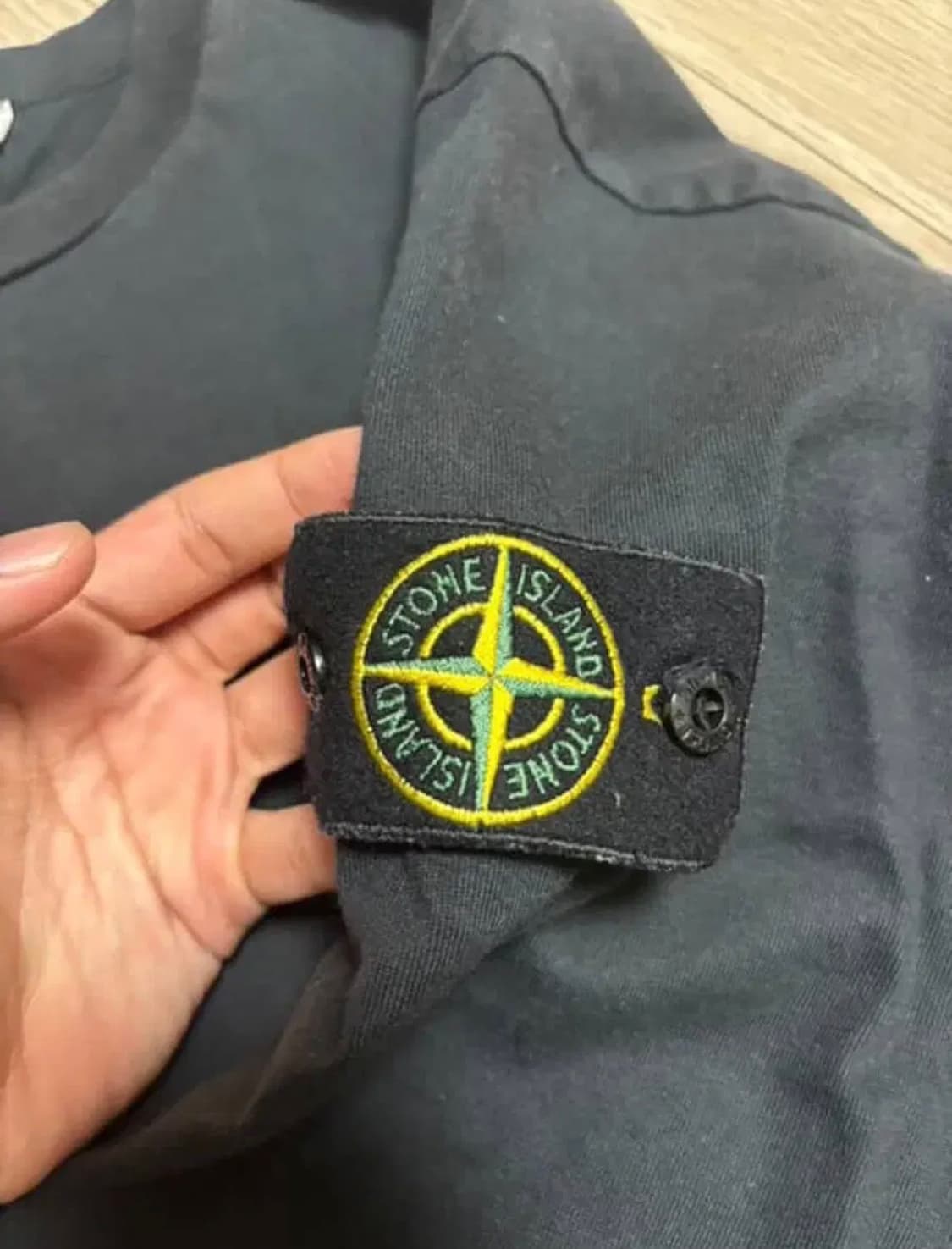 스톤아일랜드 롱슬리브 L사이즈 상품이미지3