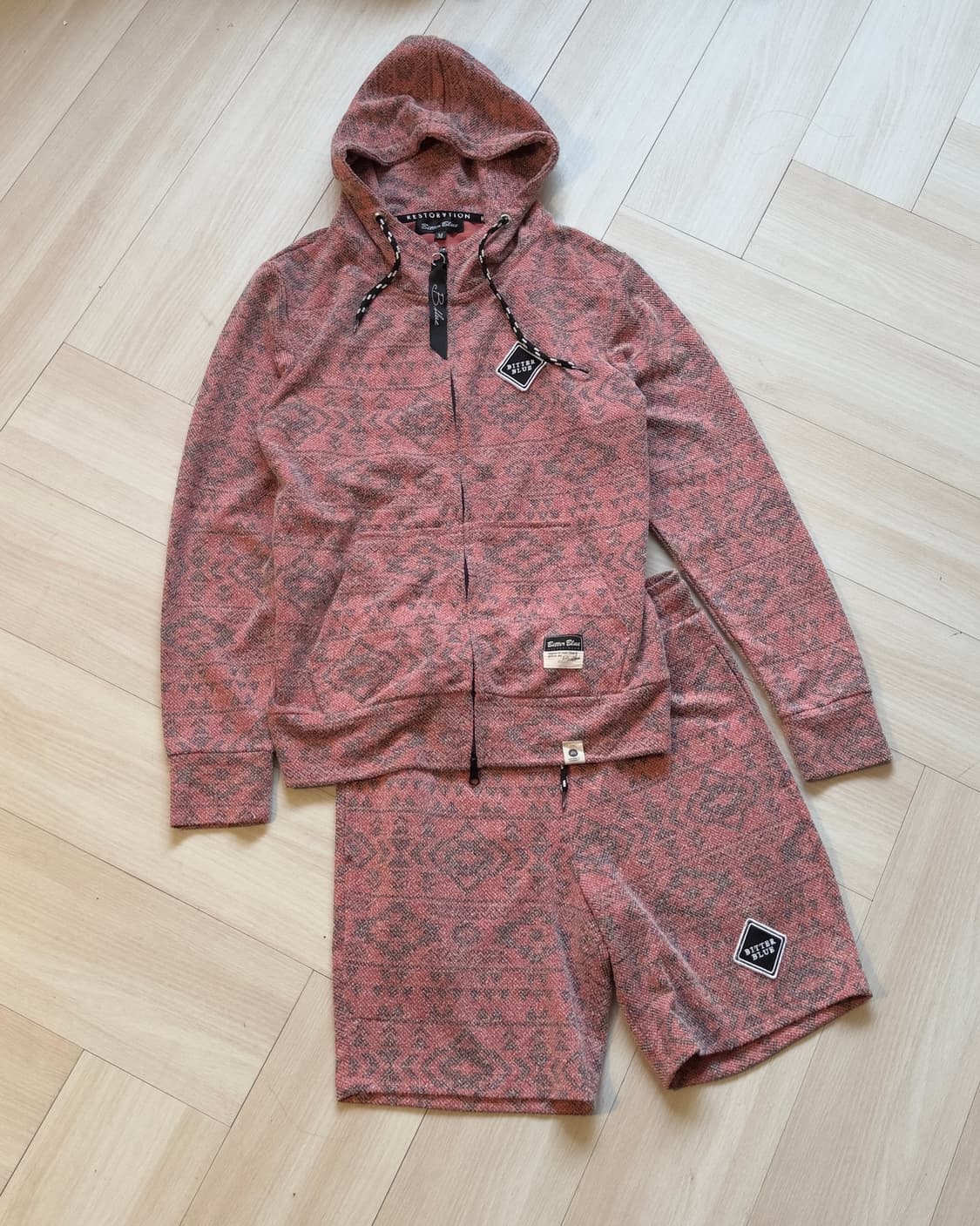 [BITTEN BLUE] pattern sports set-up 상품이미지1