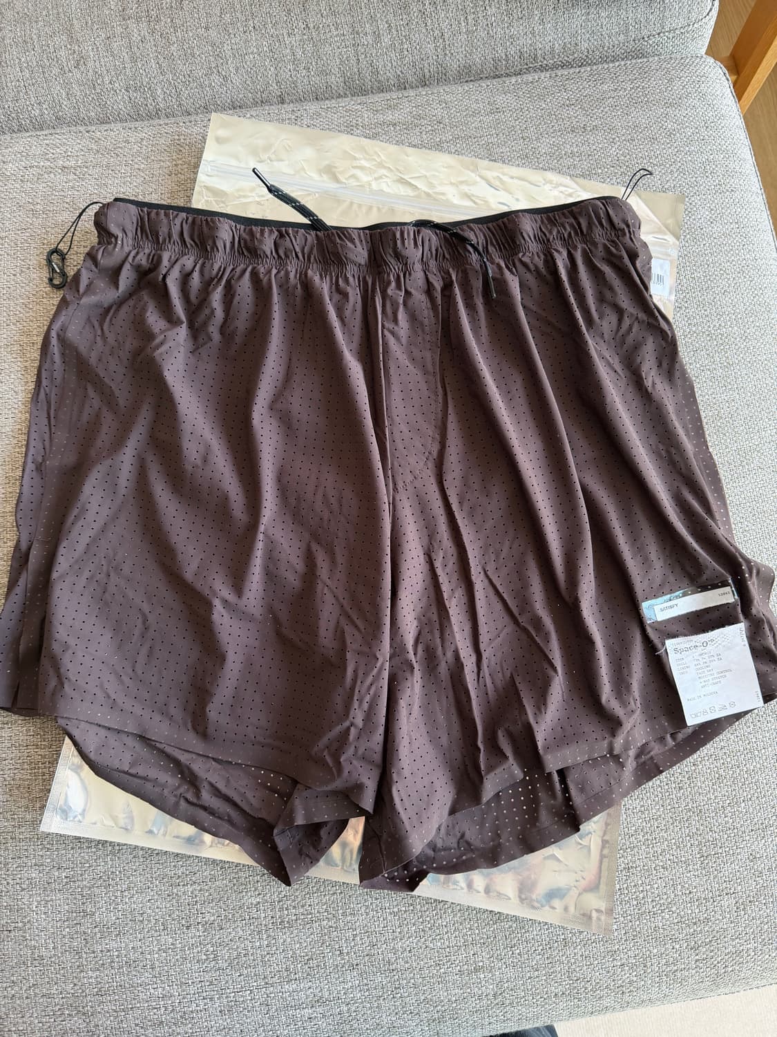 새티스파이 스페이스오 5인치쇼츠 L 상품이미지1