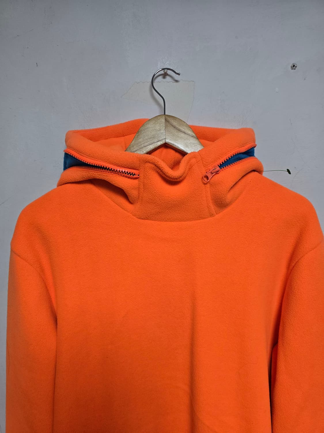 비켐버그(Bikkembergs) 오렌지 후드티 L (새상품)
 상품이미지3