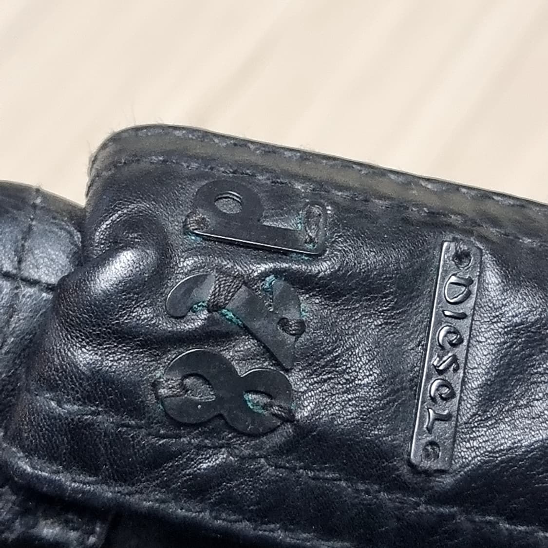 디젤 프리미엄 블랙 양가죽 사파리 자켓(95-100) 상품이미지4