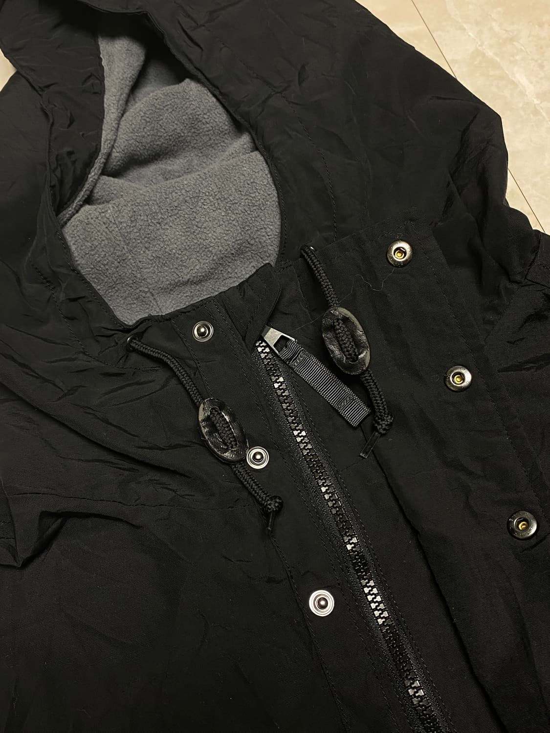 유니클로 마운틴파카 블랙 XL 상품이미지4