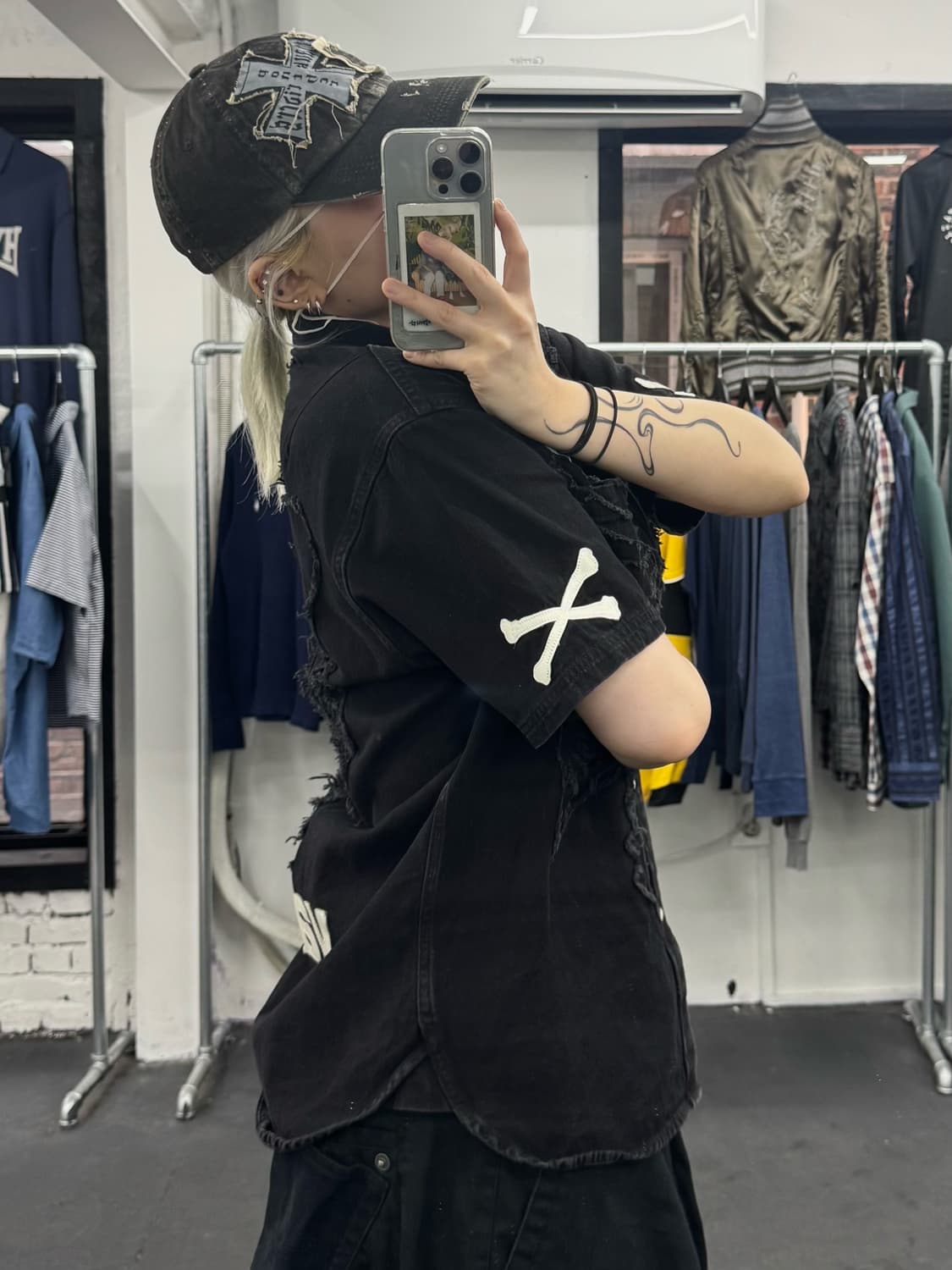 밴슨 레더 본 데님 셔츠 상품이미지4