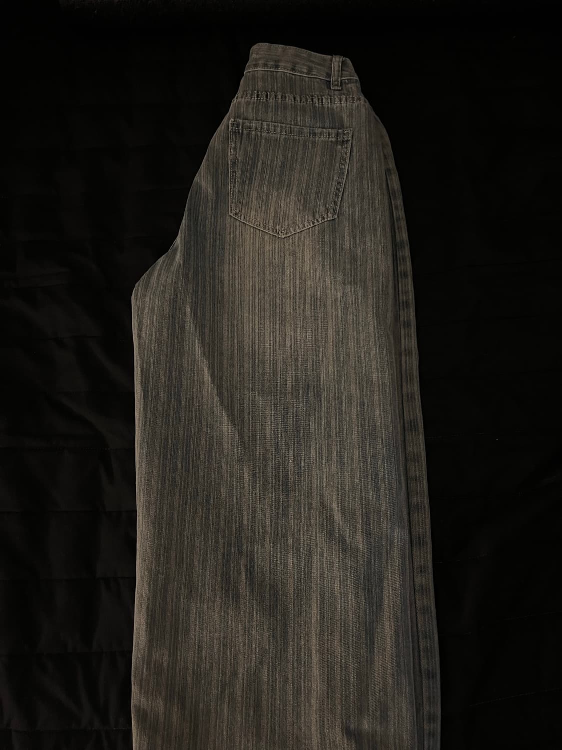 허얇골넓핏) 항아리핏 핀턱 데님 팬츠 상품이미지3