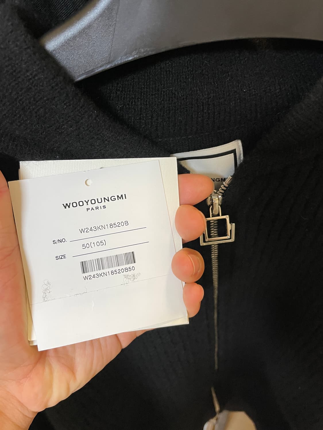 우영미 24fw 블랙 집업 스웨터 50사이즈 상품이미지6