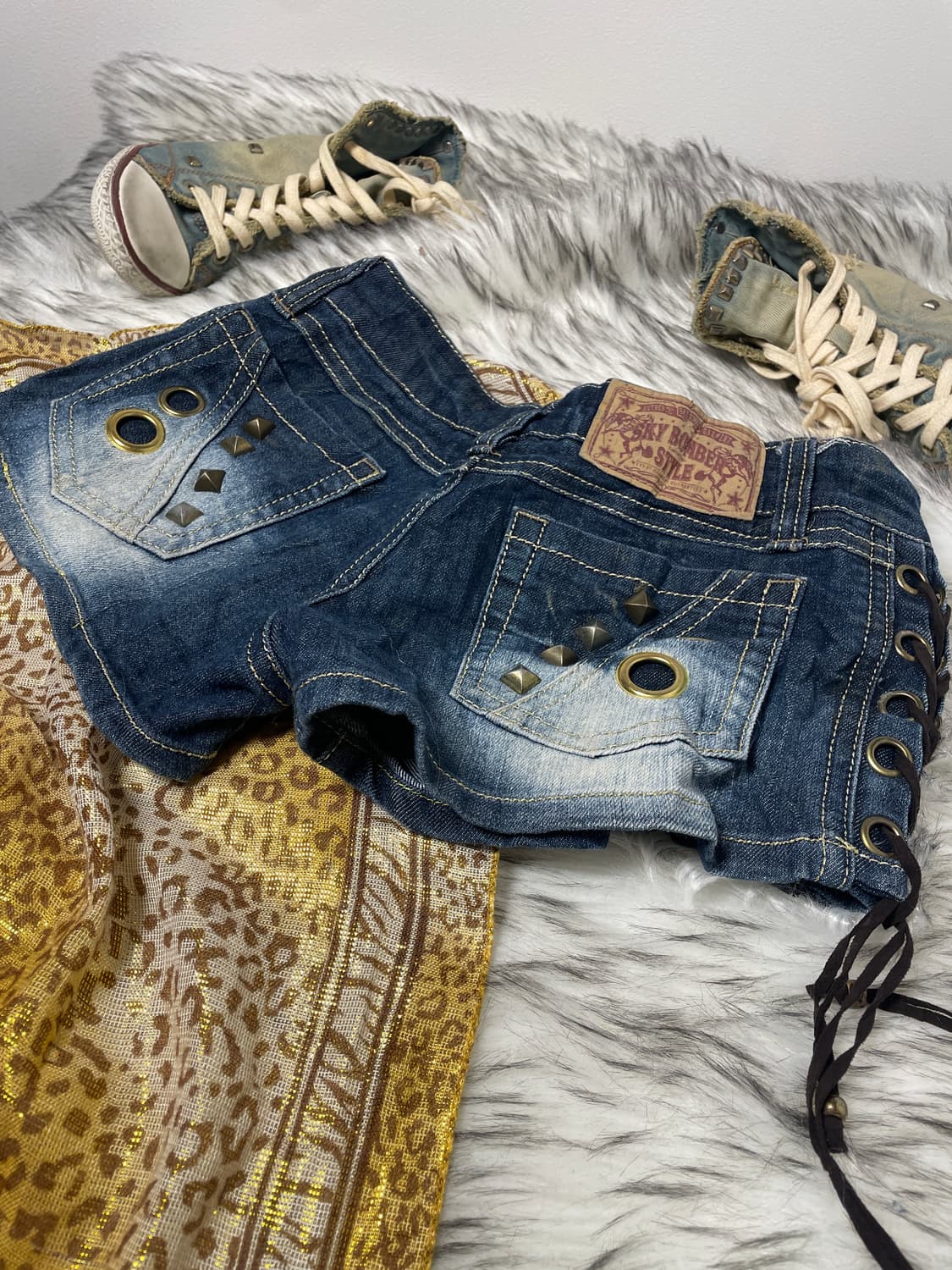 빈티지 로우라이즈 스터드 팬츠 쇼츠 스카이봄버  상품이미지5