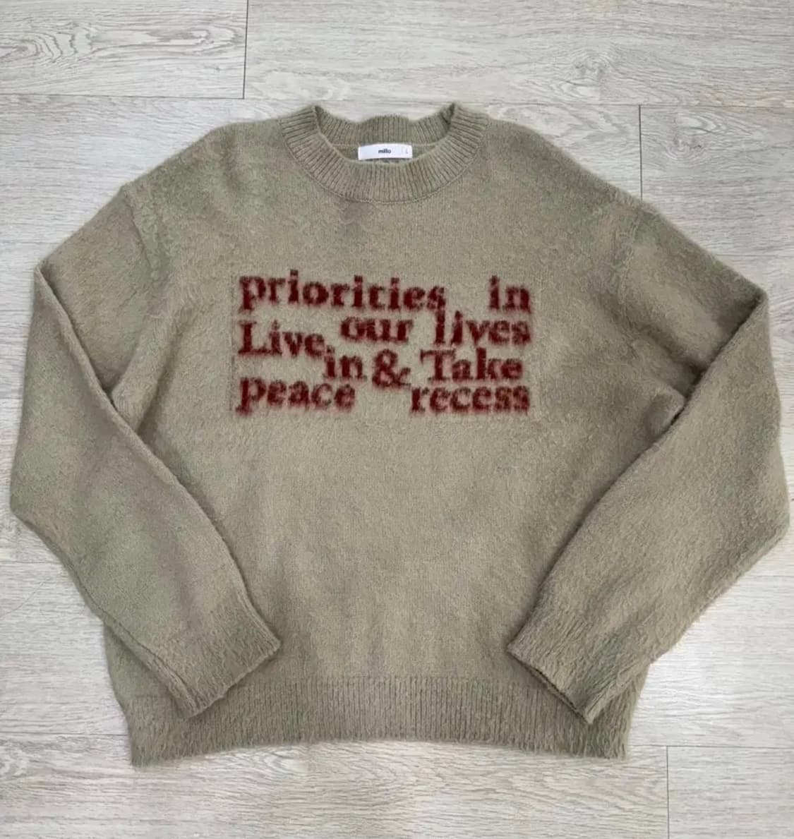 밀로 텍스트 아카이브 니트 [오트밀] L사이즈 상품이미지1