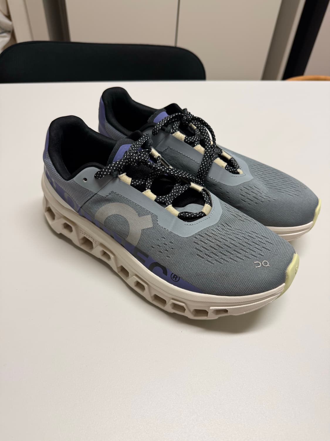 [280mm] 온러닝 클라우드몬스터 미스트 블루베리 상품이미지1