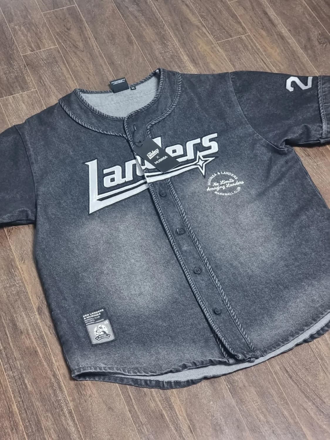 SSG랜더스 x 무신사 한정판 - 블랙데님 유니폼 XL 상품이미지1