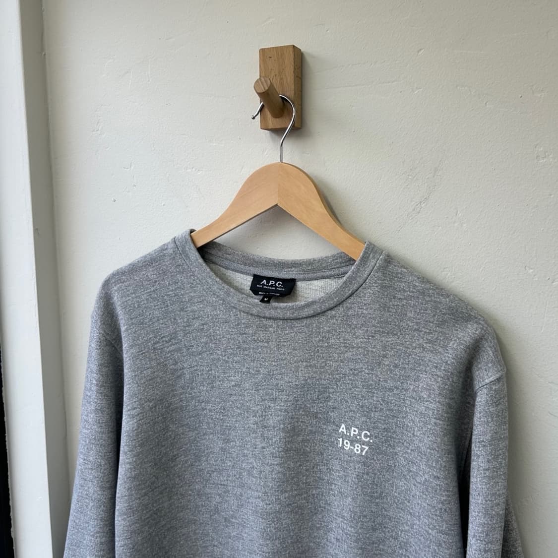 15848 - A.P.C. 아페쎄 그레이 맨투맨 상품이미지1