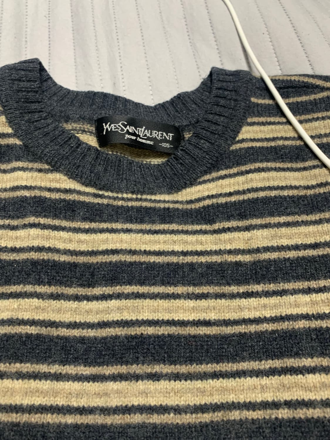 입생로랑 00s 스트라이프 니트 105 상품이미지3