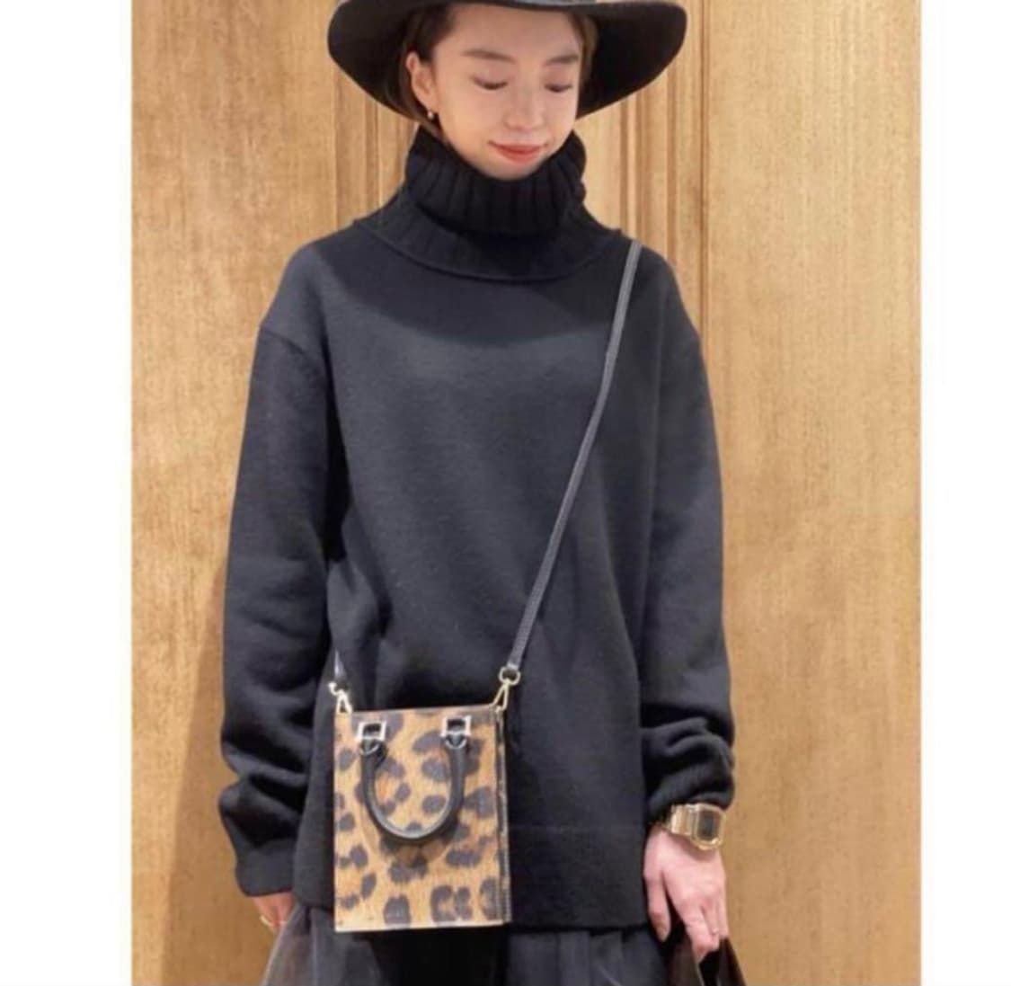 오우렌티 AULENTTI  레오파드 미니백 상품이미지1
