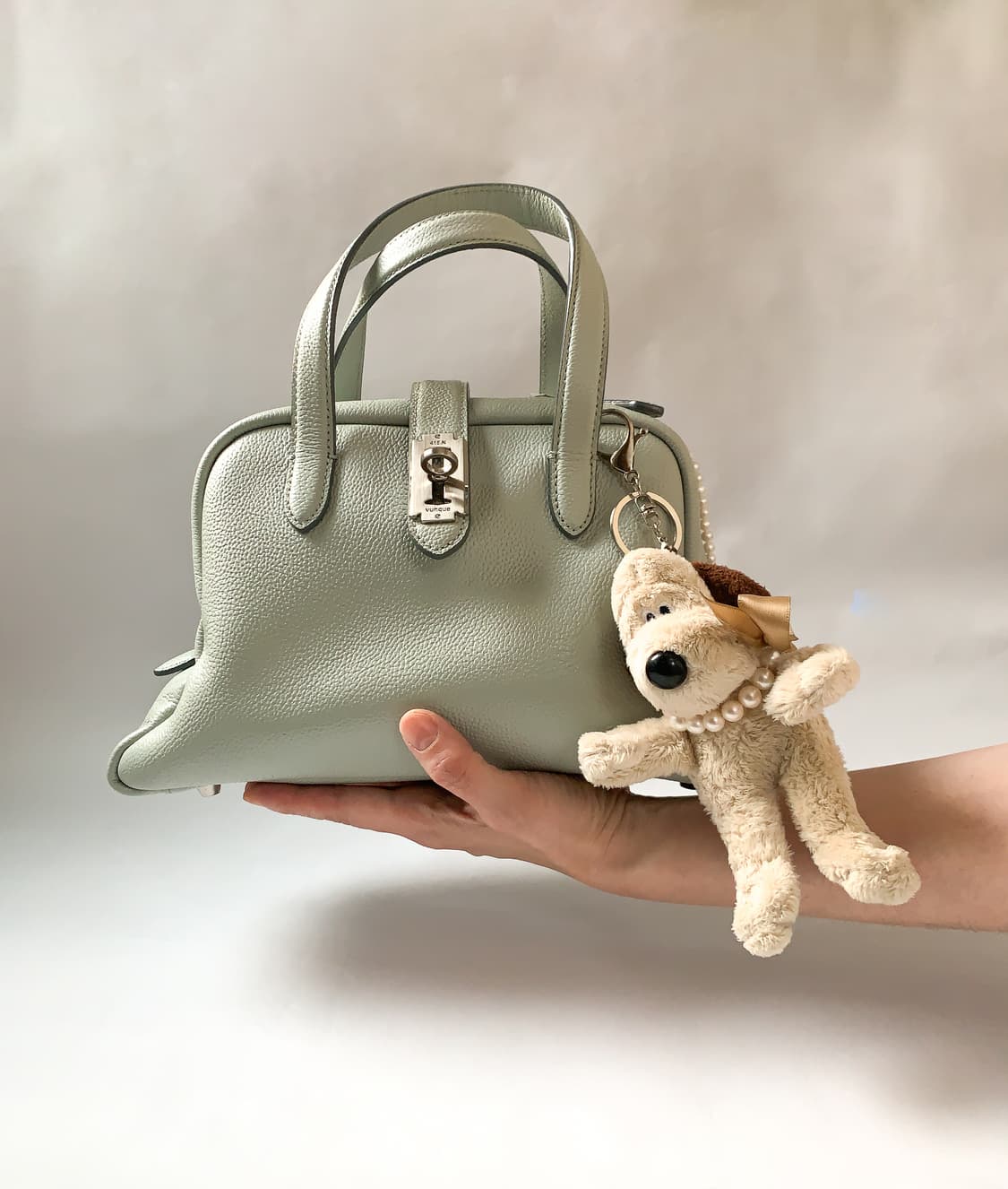 분크 스몰 토크 백 라이트 모스그린 컬러 & 키링 set 상품이미지4