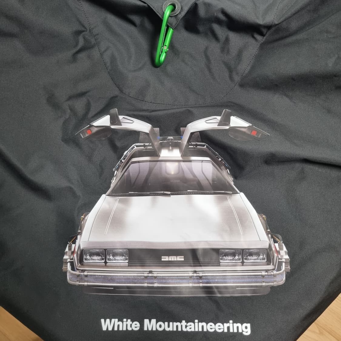 The White Mountaineering Delorean 코치자켓 상품이미지4