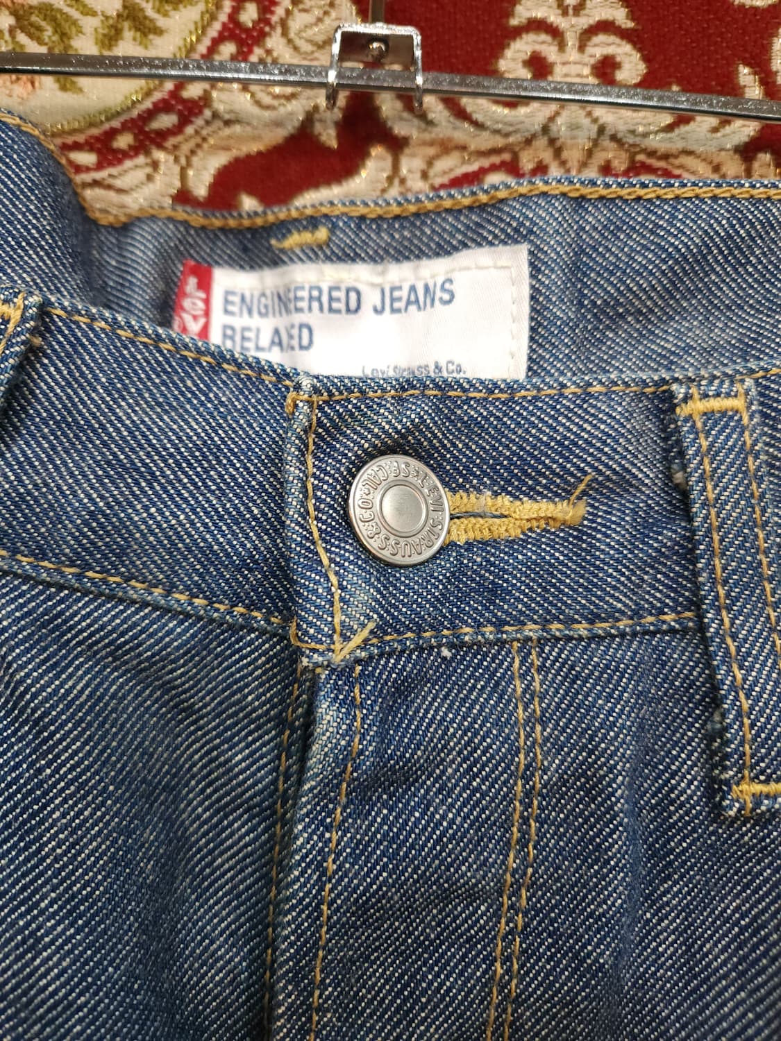 리바이스 00s 엔지니어드 데님팬츠 일본판 

 상품이미지2