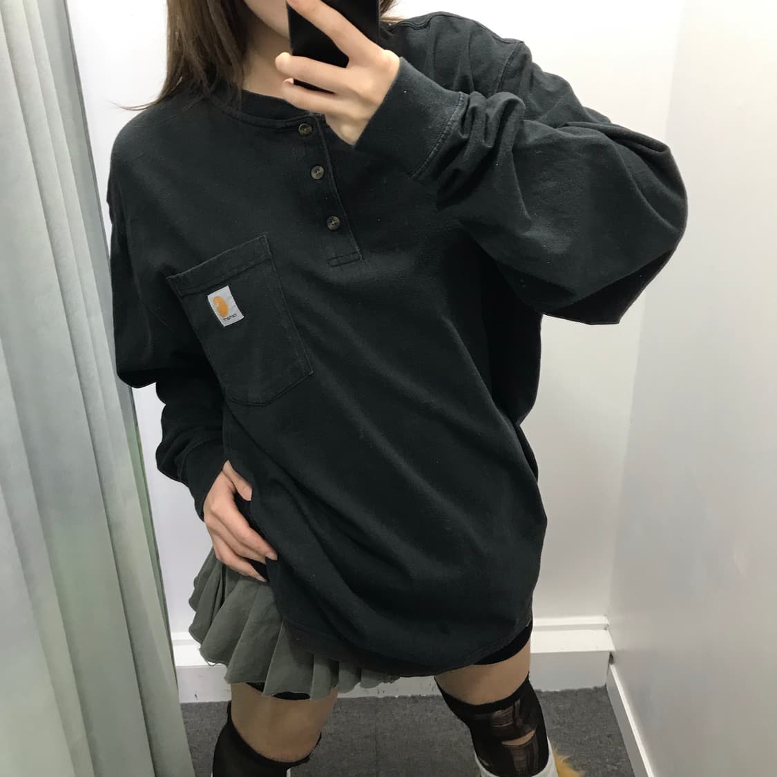 칼하트 블랙 헨리넥 롱슬리브 상품이미지1