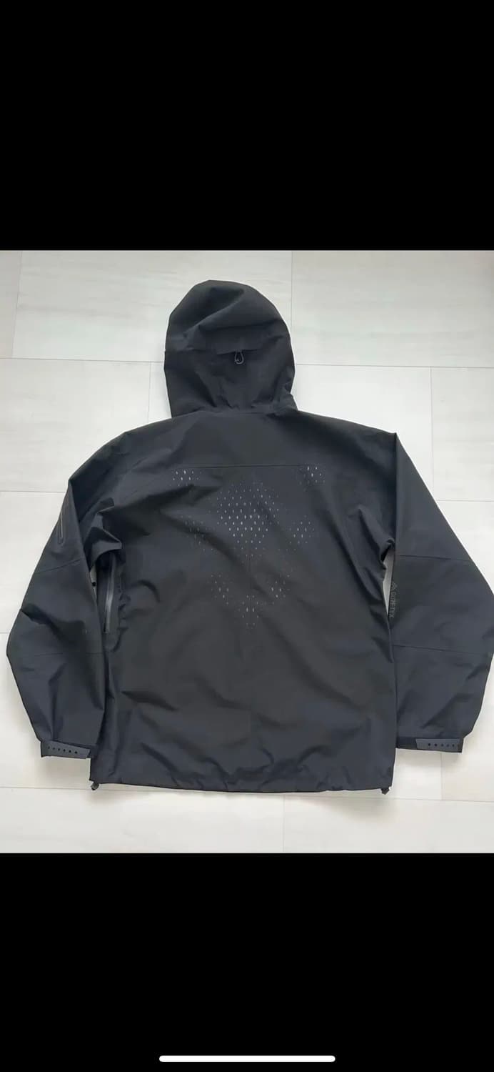 나이키 녹타 고어텍스 자켓 상품이미지3