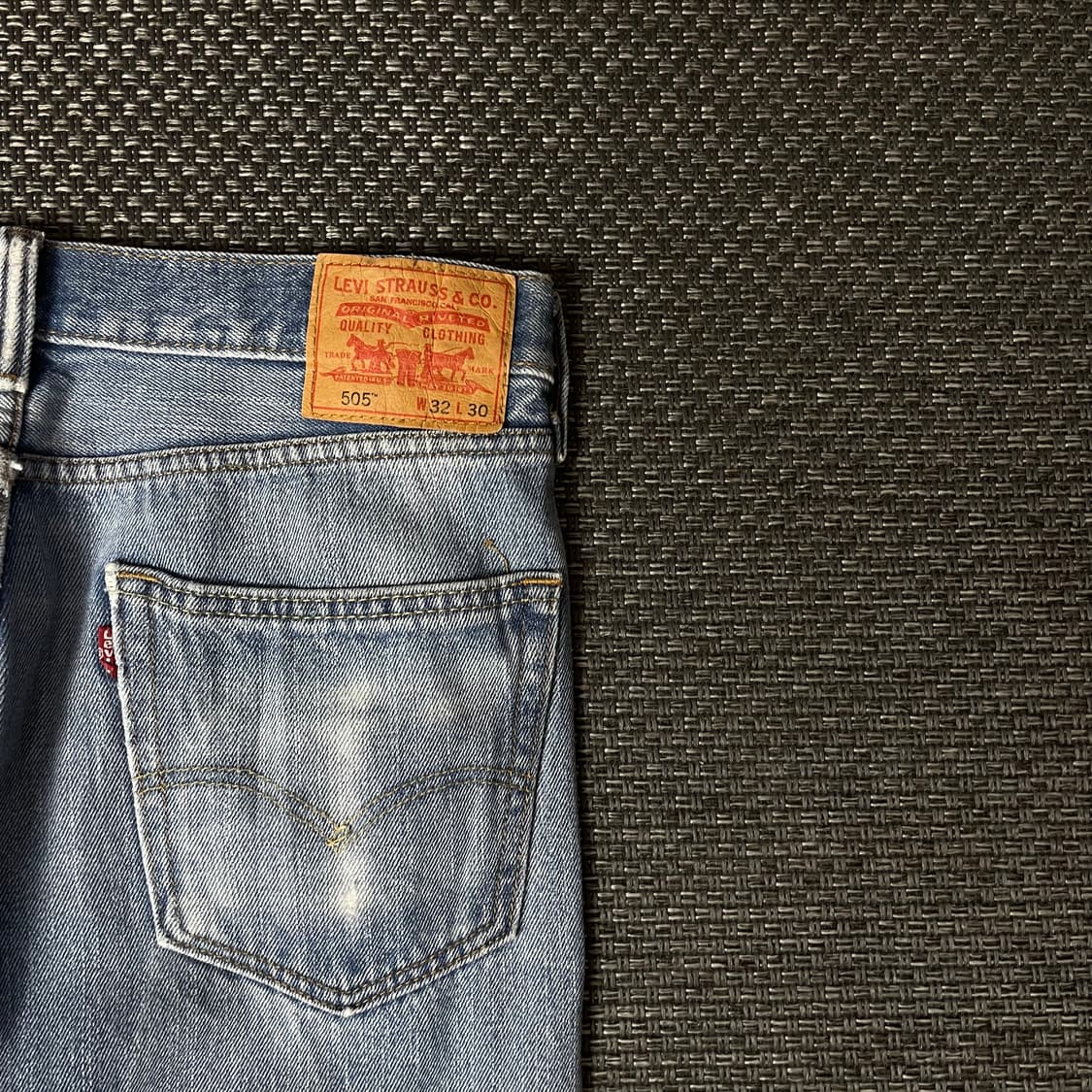 (32) 리바이스 505 32X30연청 워싱 데님 팬츠 상품이미지6