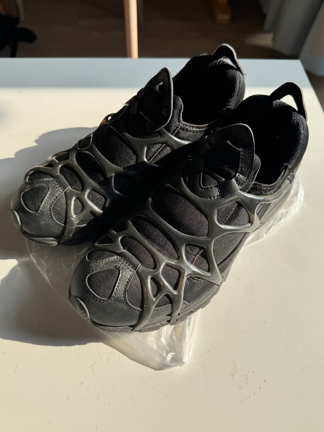 [260] 나이키 에어 쿠키니 트리플 블랙 상품이미지2