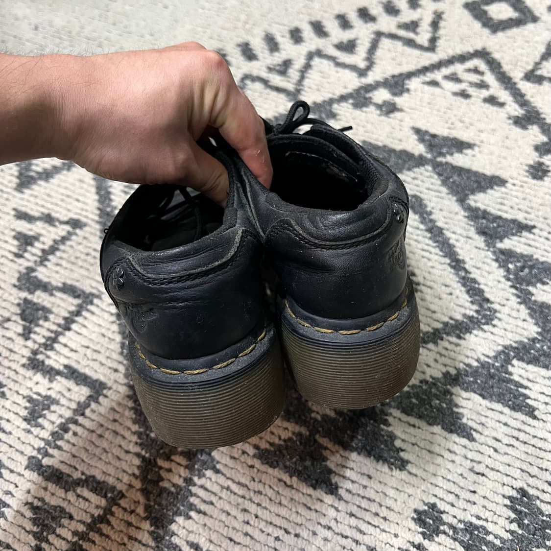 Dr.Martens 닥터마틴 CHANDA 레더 슈즈 상품이미지3