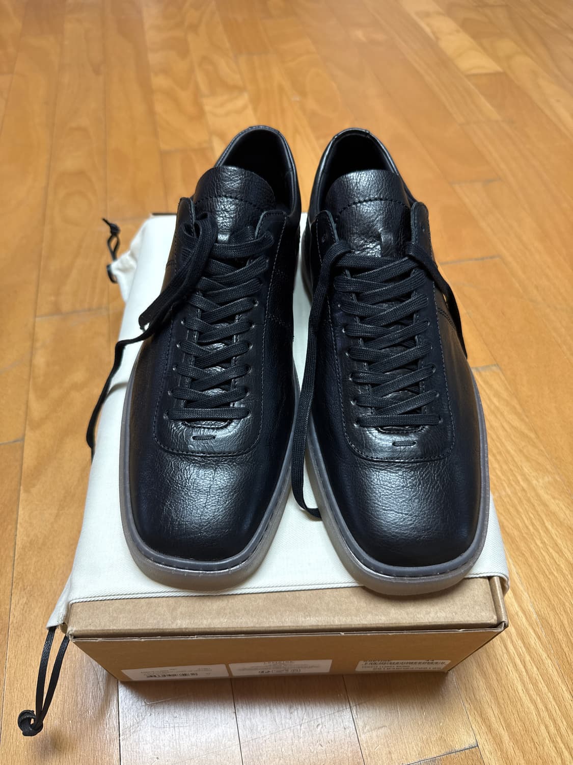 Lemaire 블랙 리놀륨 스니커즈 44size 상품이미지2