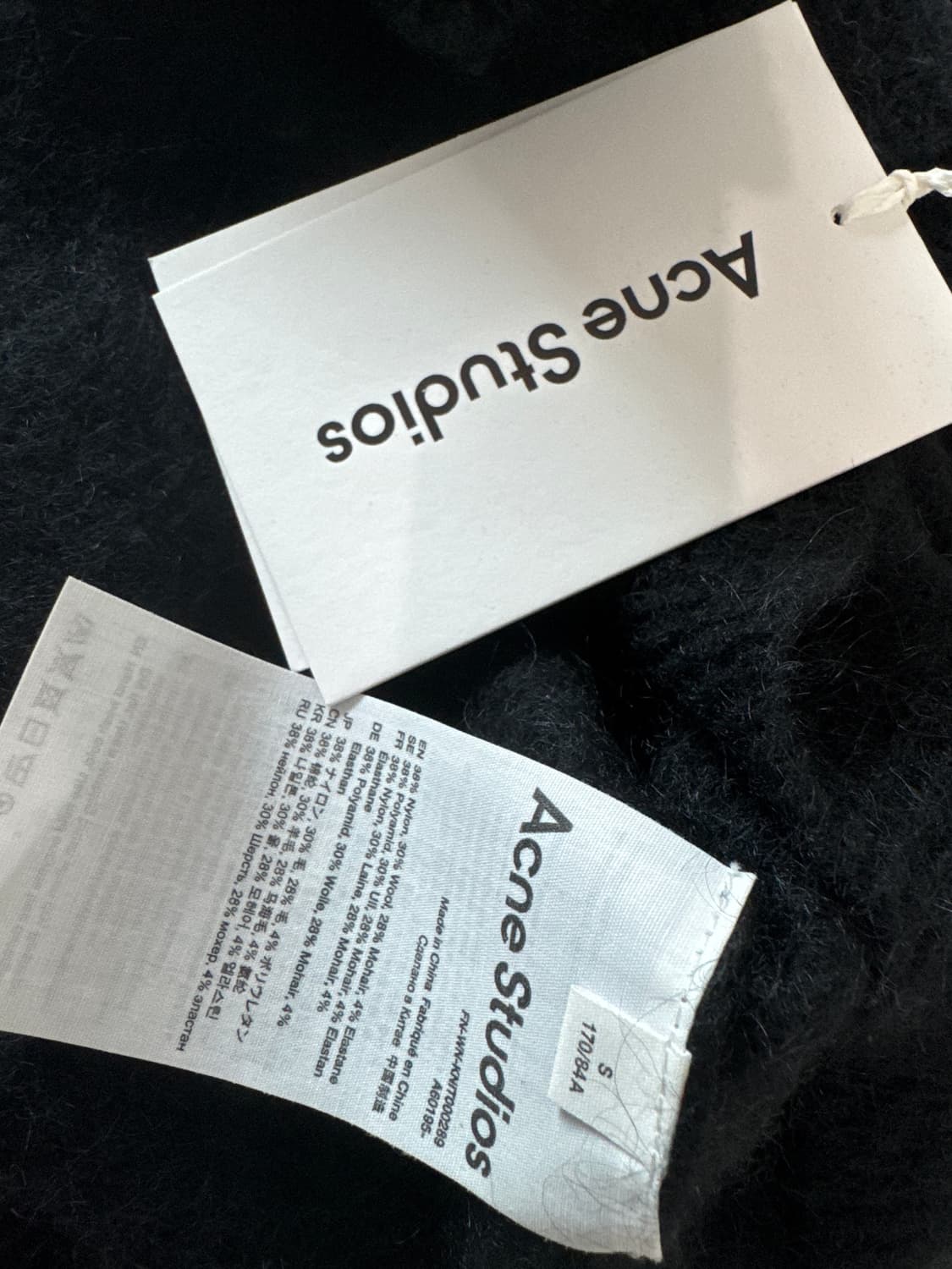 아크네스튜디오 모헤어니트 상품이미지2