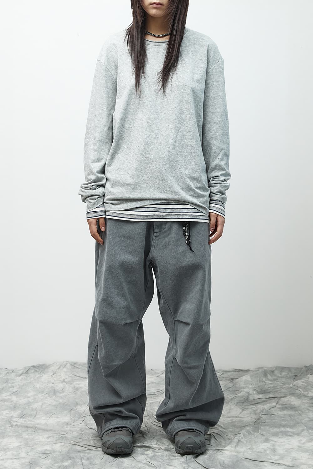 해칭룸 Two Face Stripe Tee 그레이 상품이미지1