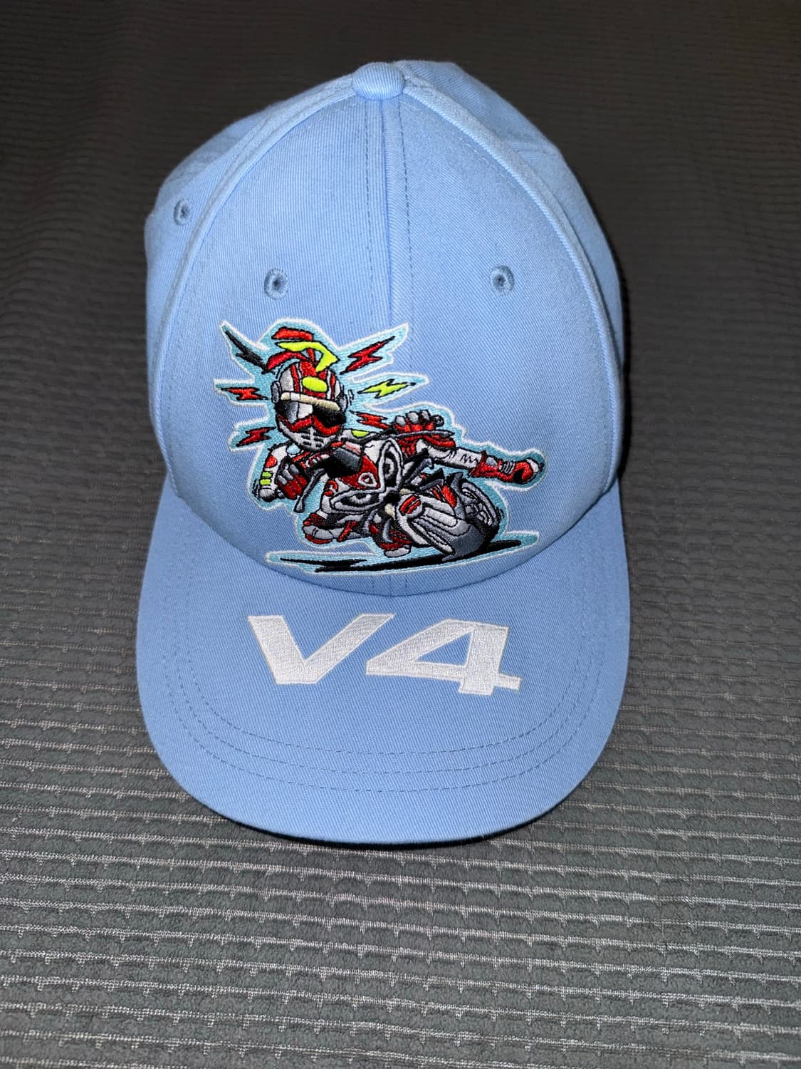 슈프림 듀카티 볼캡 상품이미지1