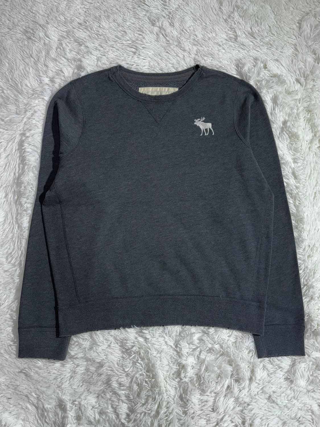 아베크롬비 그레이 순록 자수로고 맨투맨  상품이미지2