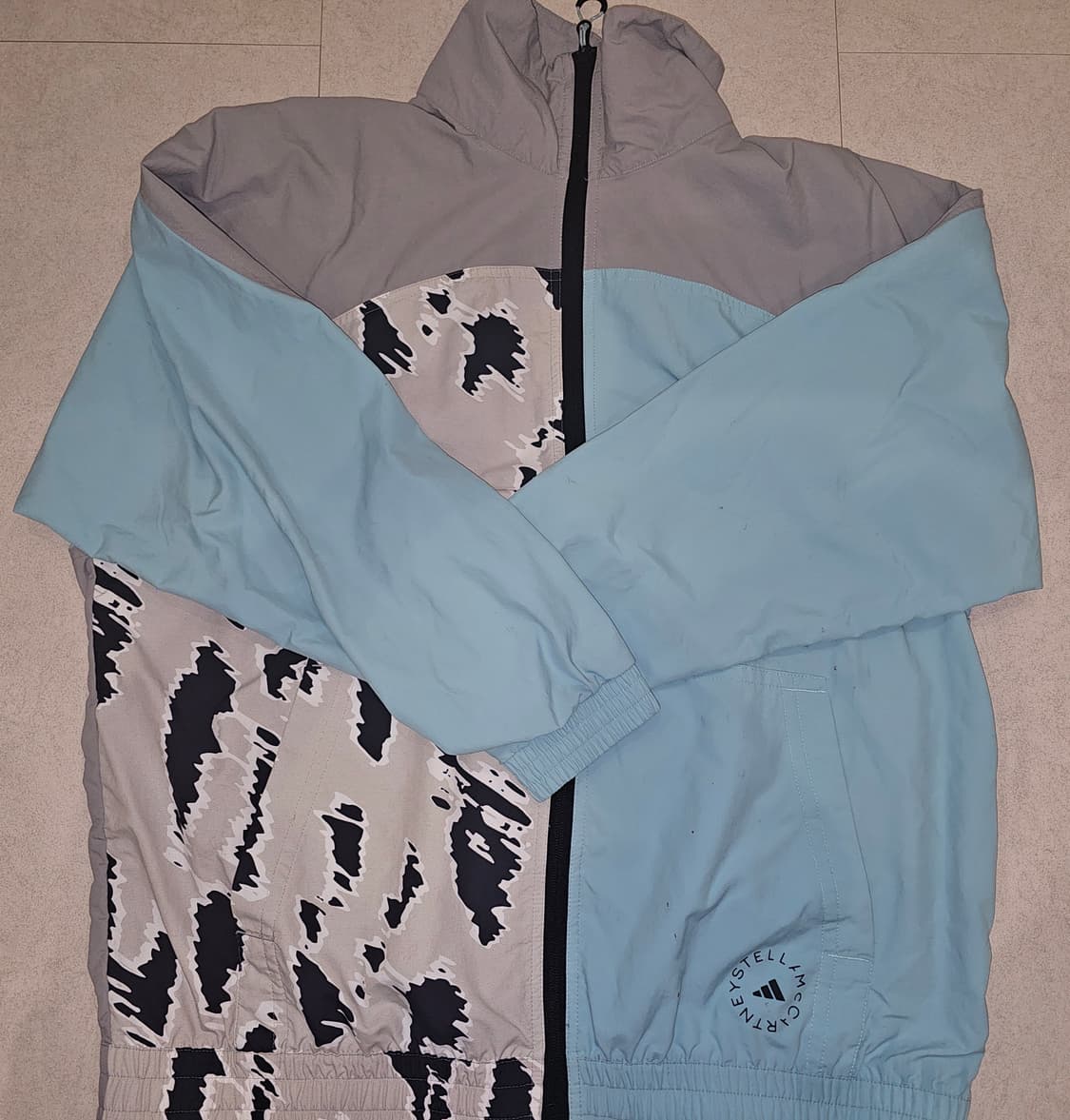 [아디다스x스텔라매카트니]  바람막이 M(실제XXL정도)│ 남녀공용 상품이미지1