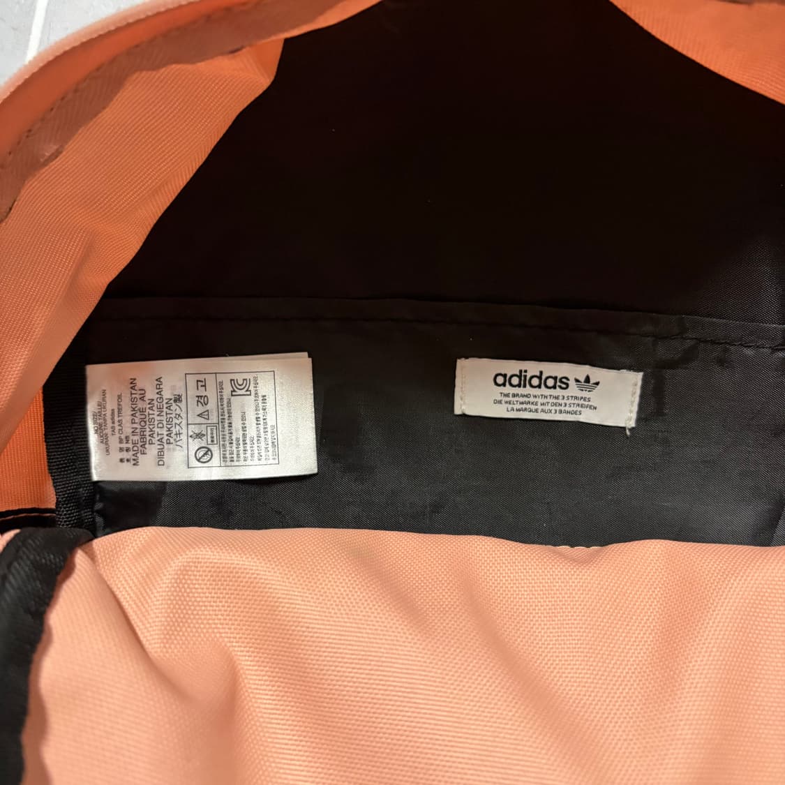 팔로워 특가 아디다스 딸기우유 핑크 베이지 살구 백팩 가방  상품이미지5