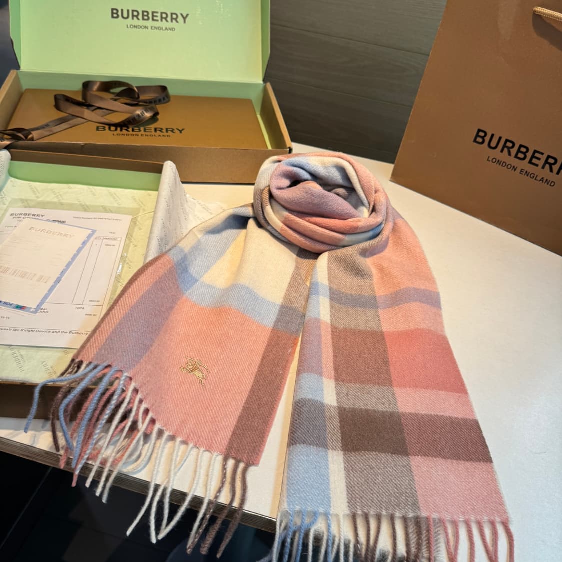 버버리숙녀 리버서블 스카프100% 램스울 상품이미지6