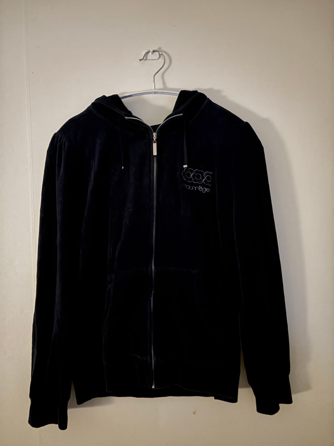 꾸레쥬 벨벳 후드집업 상품이미지1