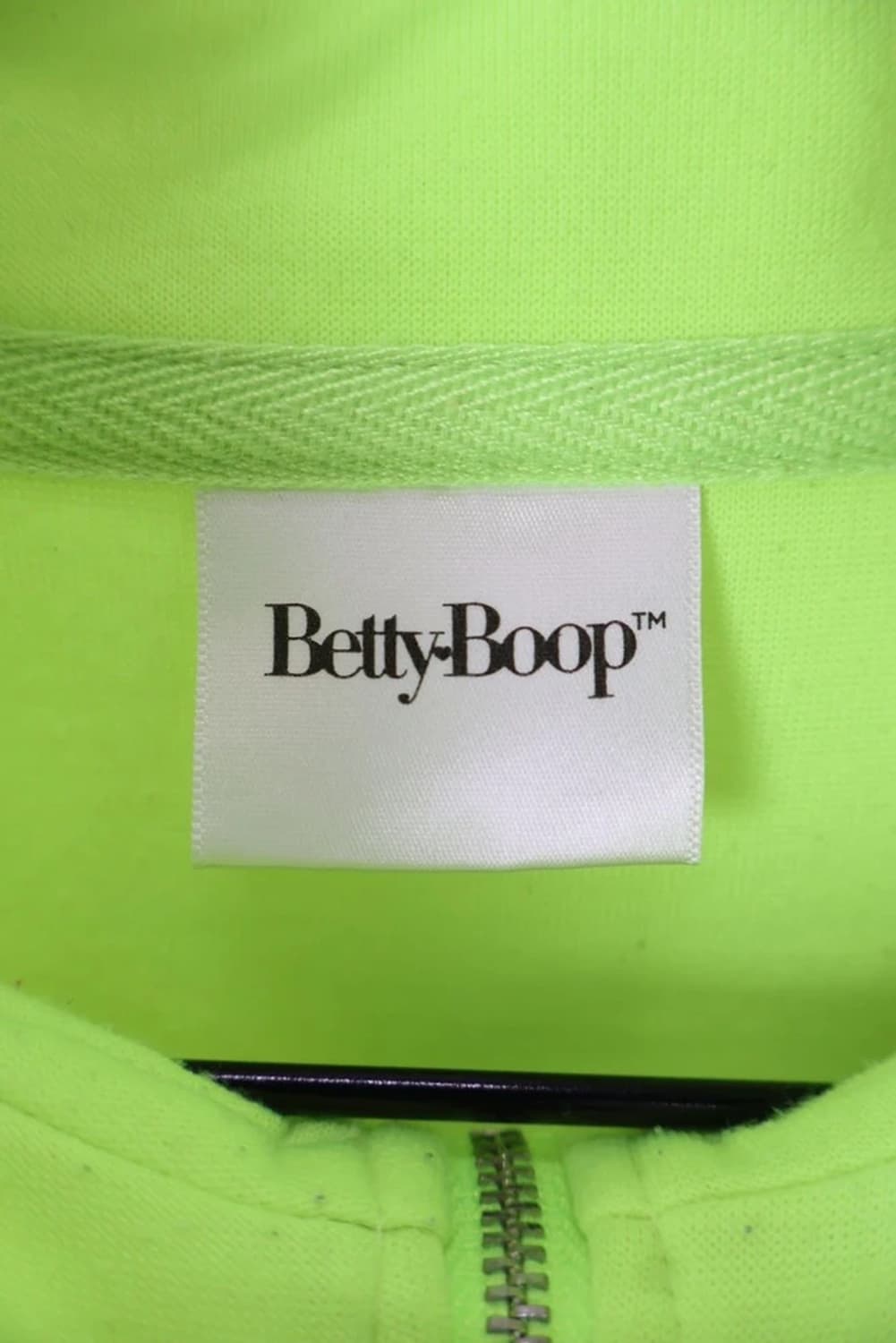 Betty Boop Neon Half Zip Sweatshirt 상품이미지6