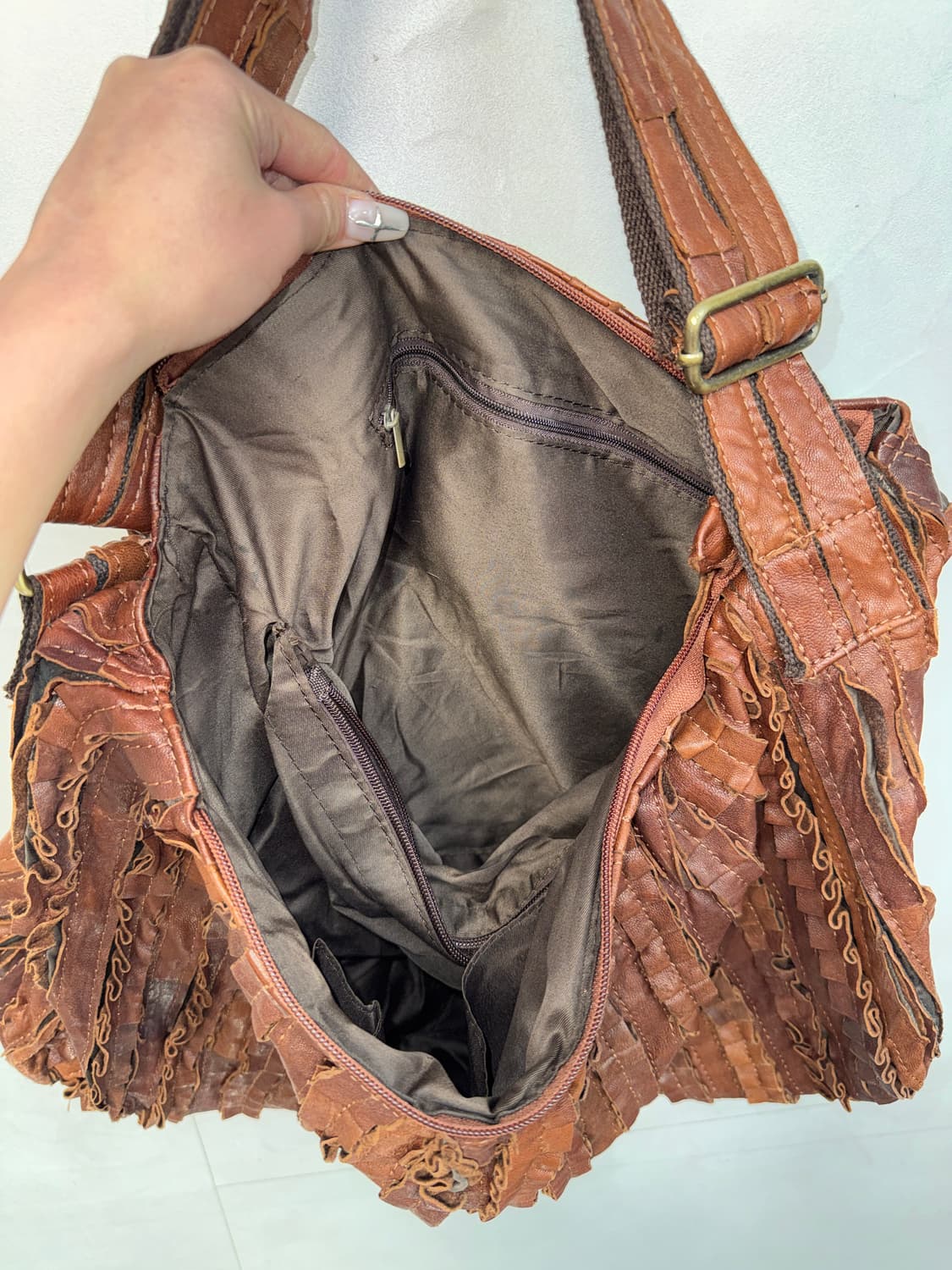 Brown lamb skin shirring wrinkled 크로스백  상품이미지5