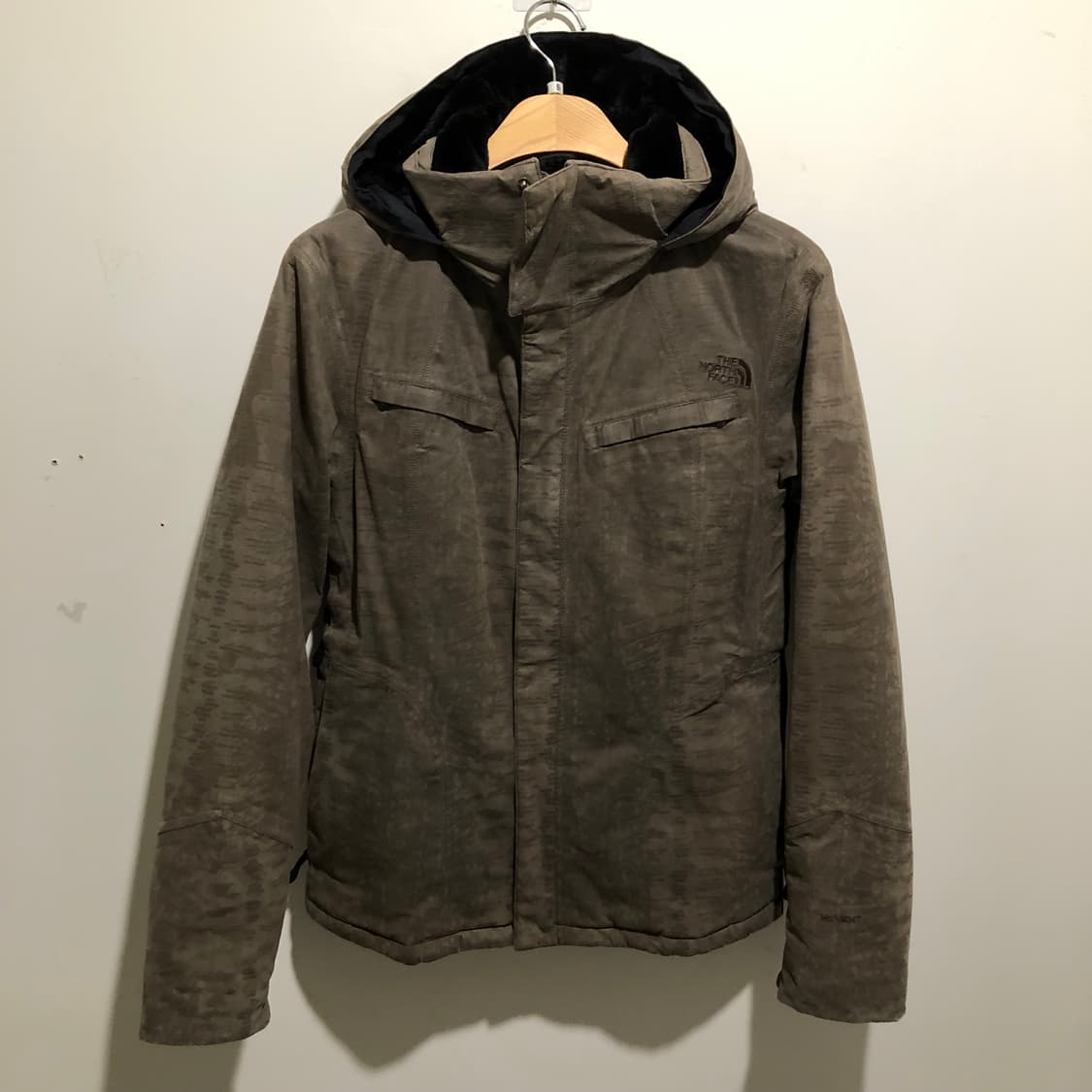 노스페이스 바람막이 상품이미지1